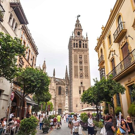 Mumu Luxury Suite Lirio Seville Exterior photo
