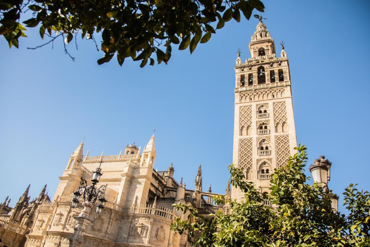Mumu Luxury Suite Lirio Seville Exterior photo